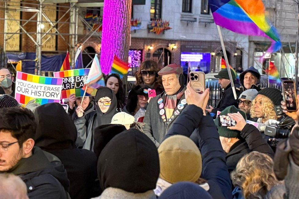 lgbtq supporters at the stonewall national monument