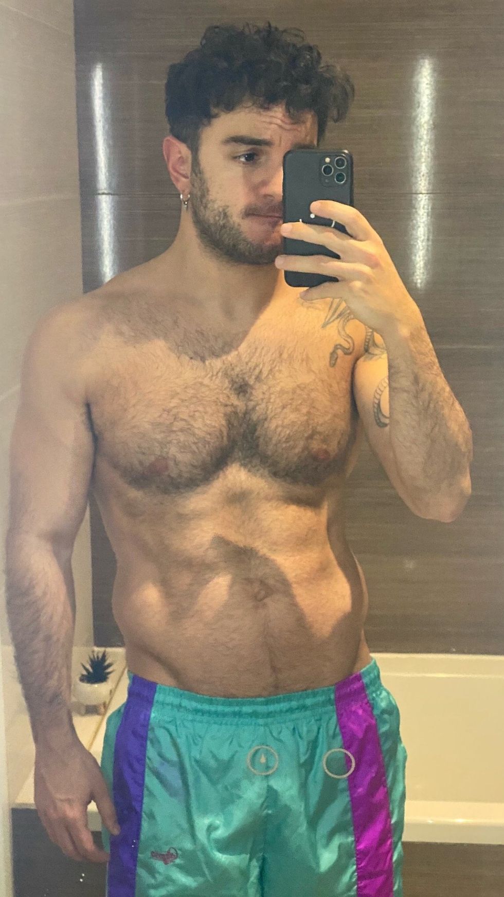 Lina Galore via X/Twitter