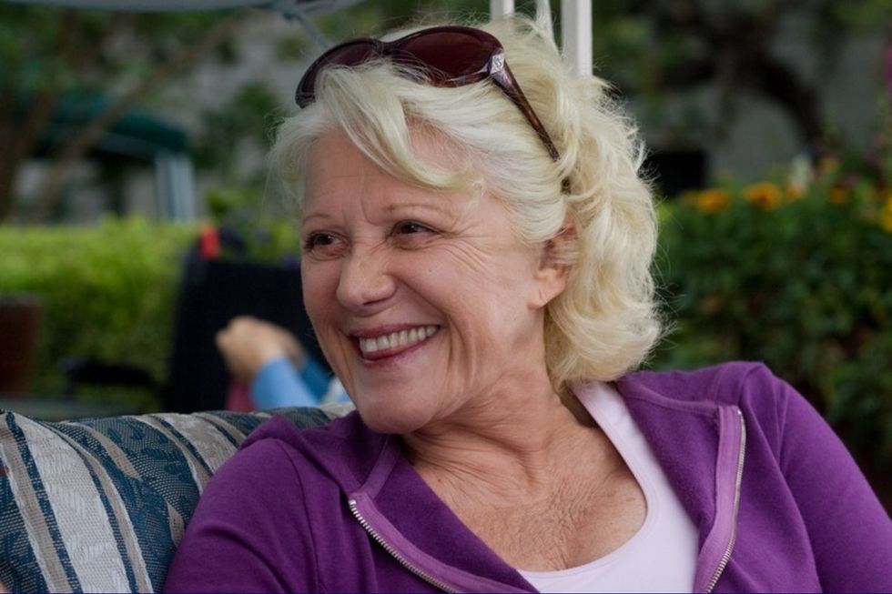 Linda Lavin in The Back-up Plan