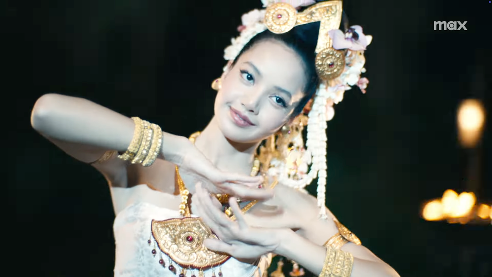 Lisa on The White Lotus