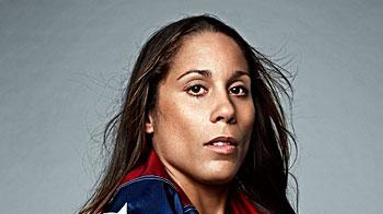 Liz-carmouchex350x500