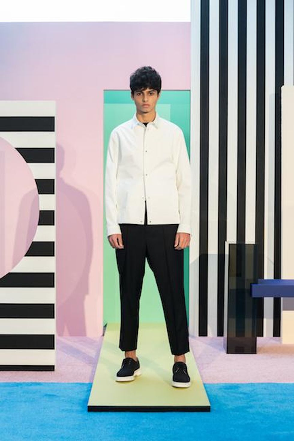 Look 3