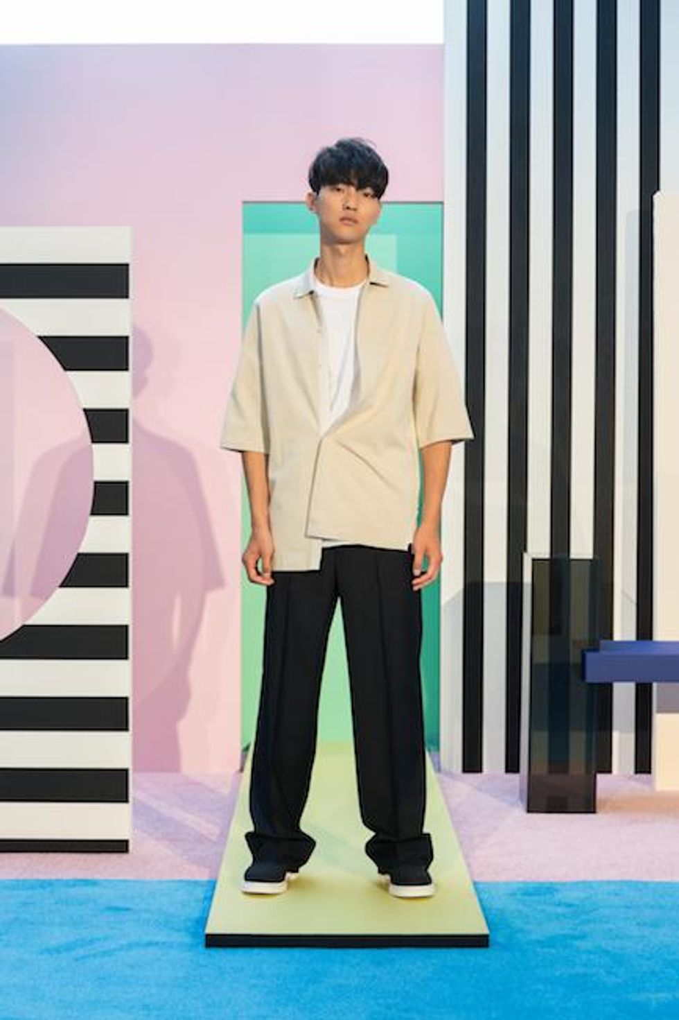 Look 4