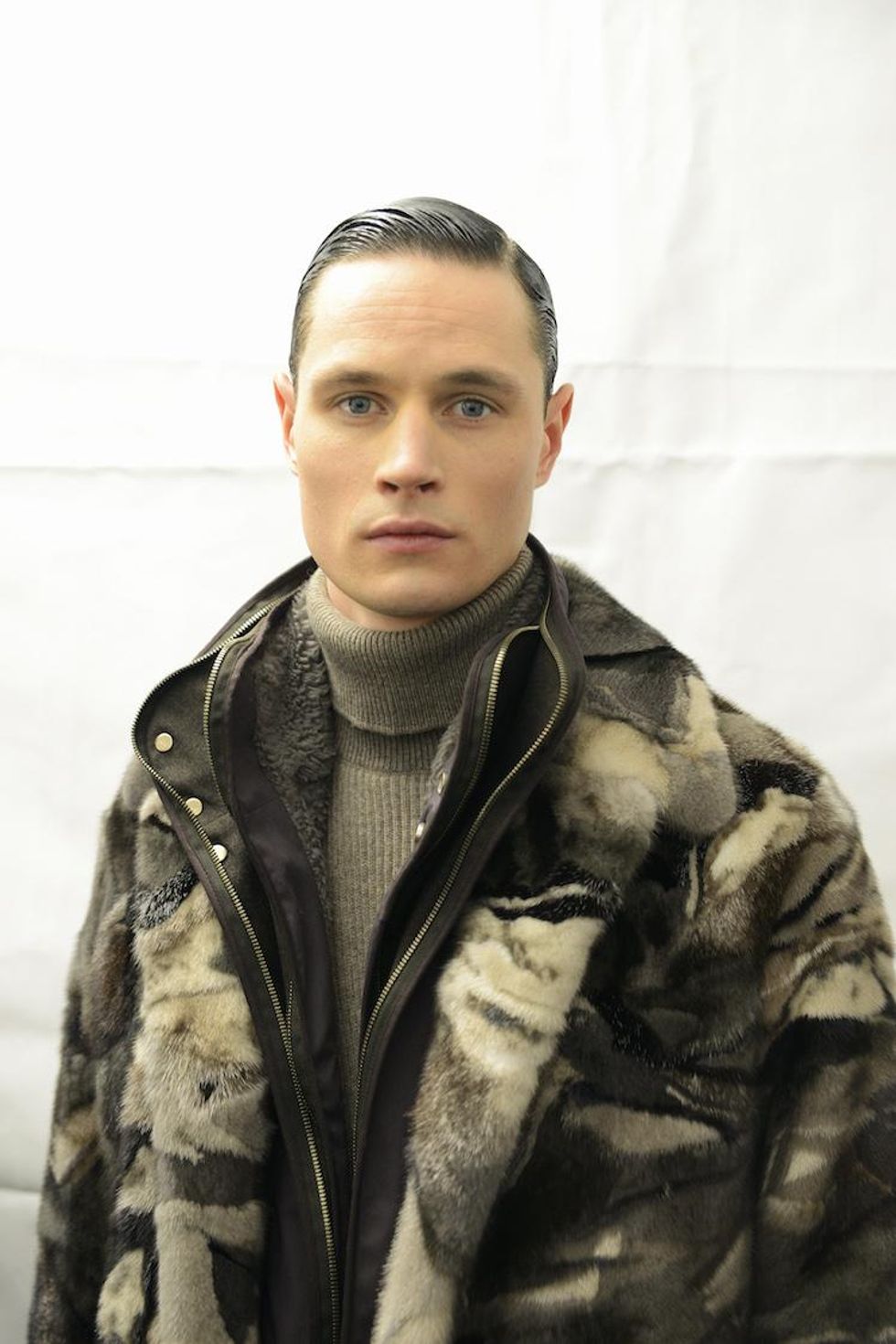 Louis Vuitton Presented Chic, Floral Menswear at Their Fall 18 Paris Show