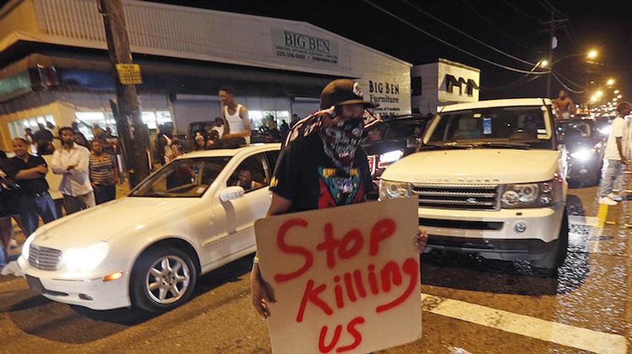 louisiana shooting alton sterling stop killing us