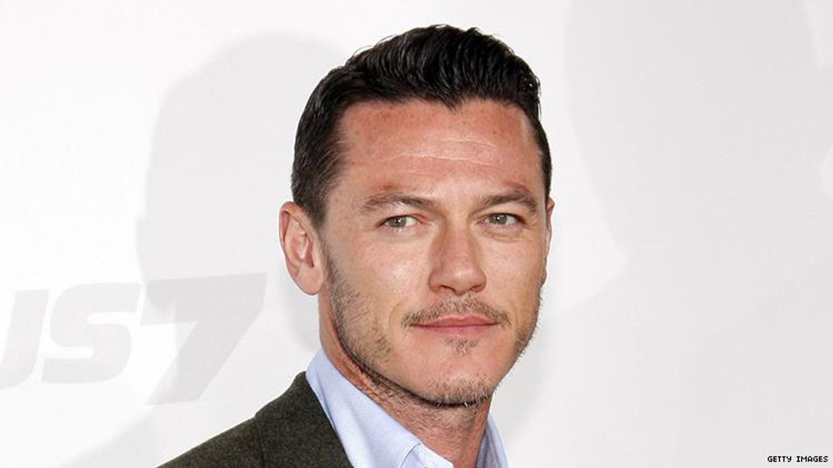 Luke Evans to Cover Cher’s ‘If I Could Turn Back Time’ on Debut Album