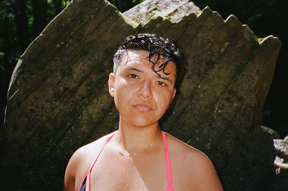 Lylas's Hazy Ode to Summer & Sisterhood