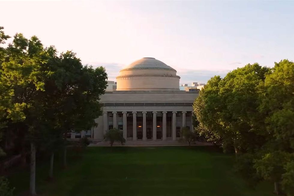 Massachusetts Institute of Technology