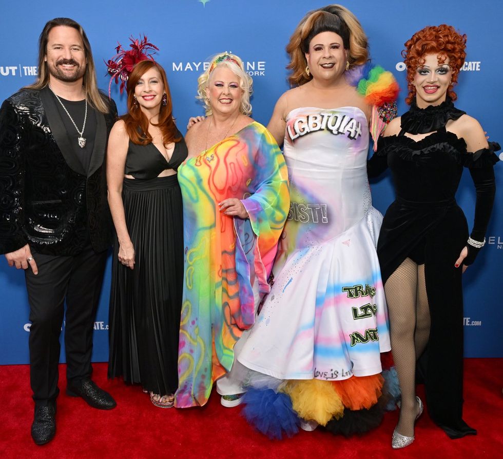 Matthew Darren, Erynn Dana Dalton, Jennifer McClain, Miss Bouv\u00e8\u00e9, and Suzie Toot