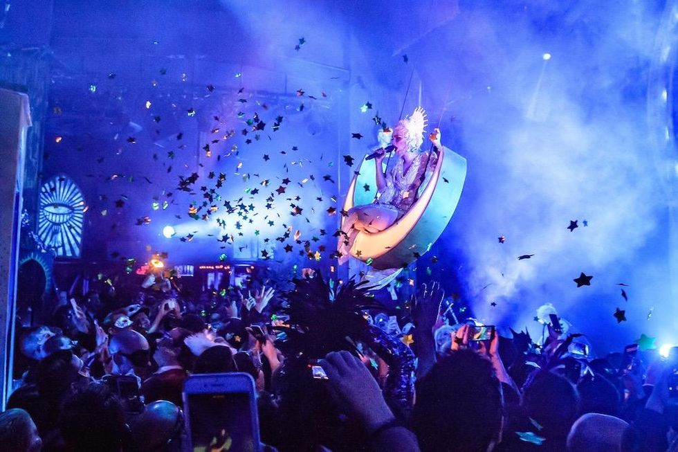 Mckittrick_hotel_nye_2017_jane_kratochvil_5242_39429726192_o