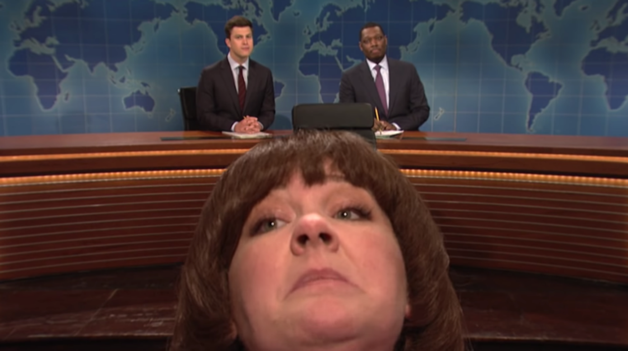 Melissa McCarthy Makes a Surprise Visit to 'Saturday Night Live' for Mother's Day