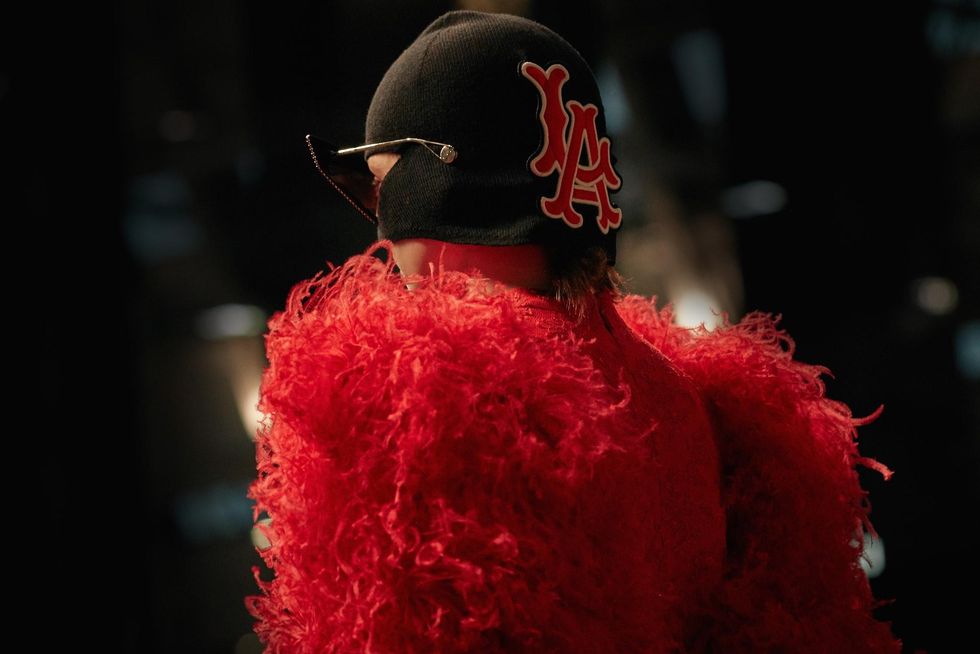 MFW: Gucci Dazzles Us Once Again With Feathers, Severed Heads, & Dragons