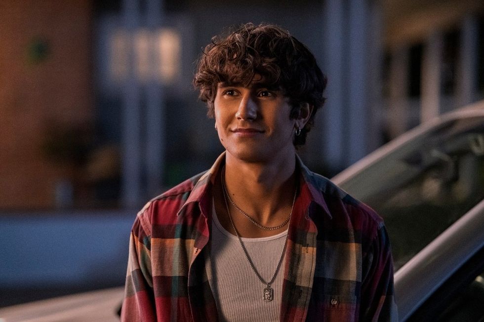 Michael Cimino as Ethan on Never Have I Ever