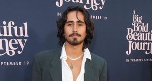 Michael Cimino's sexy new selfie shows off his rock-hard abs