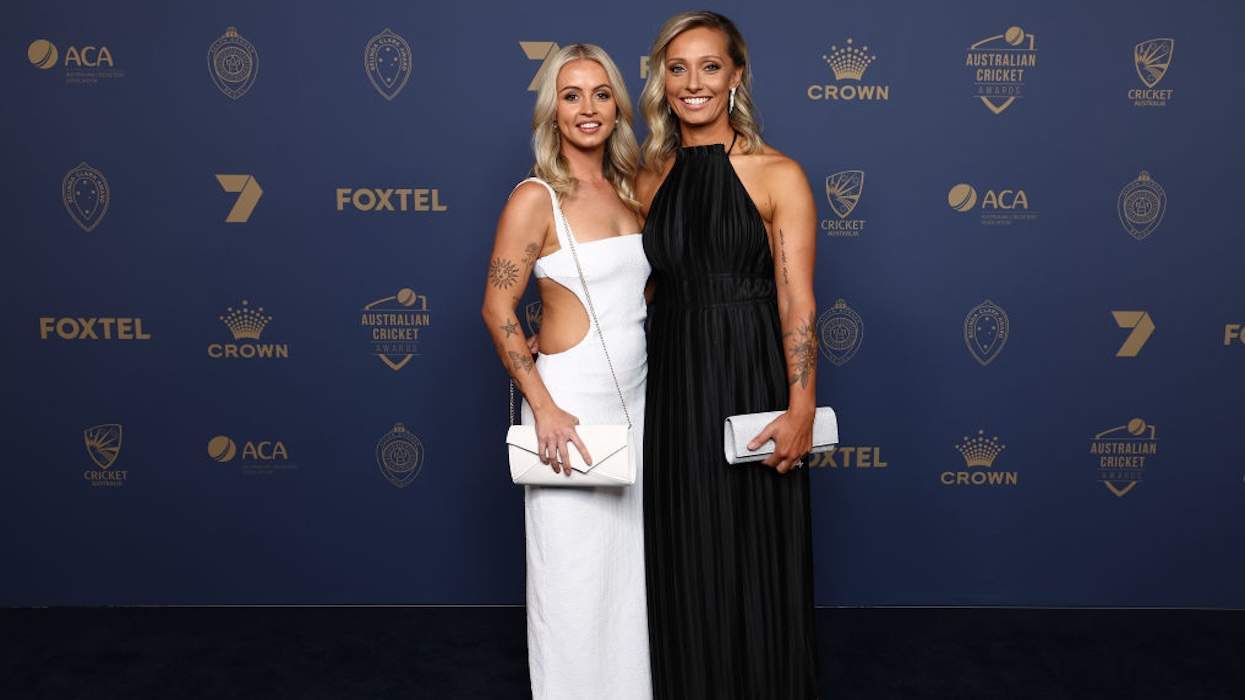 Monica Wright (left) and Ashleigh Gardner