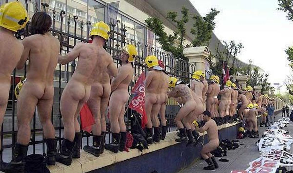 Naked-spanish-firemen_0