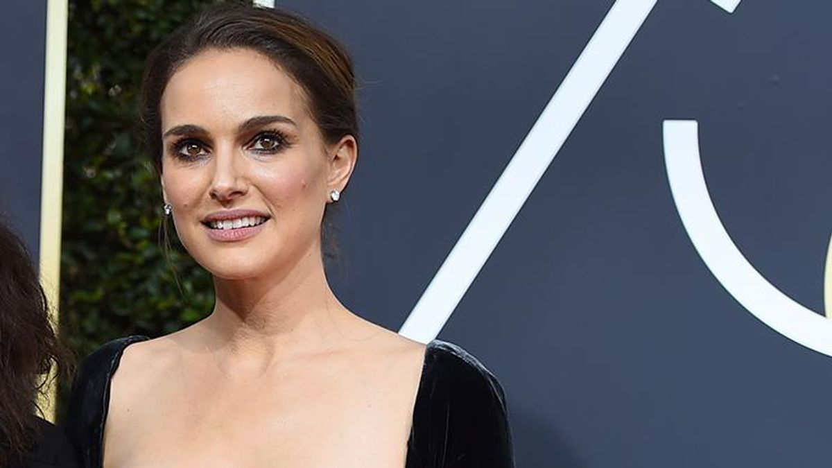 Natalie Portman Calls Out Sexism At the Golden Globes in the Shadiest Way Possible
