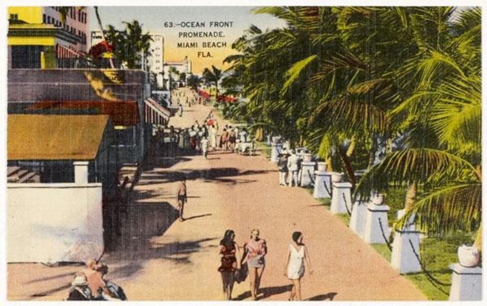 "Ocean Front Promenade, Miami, Fla," 1940.