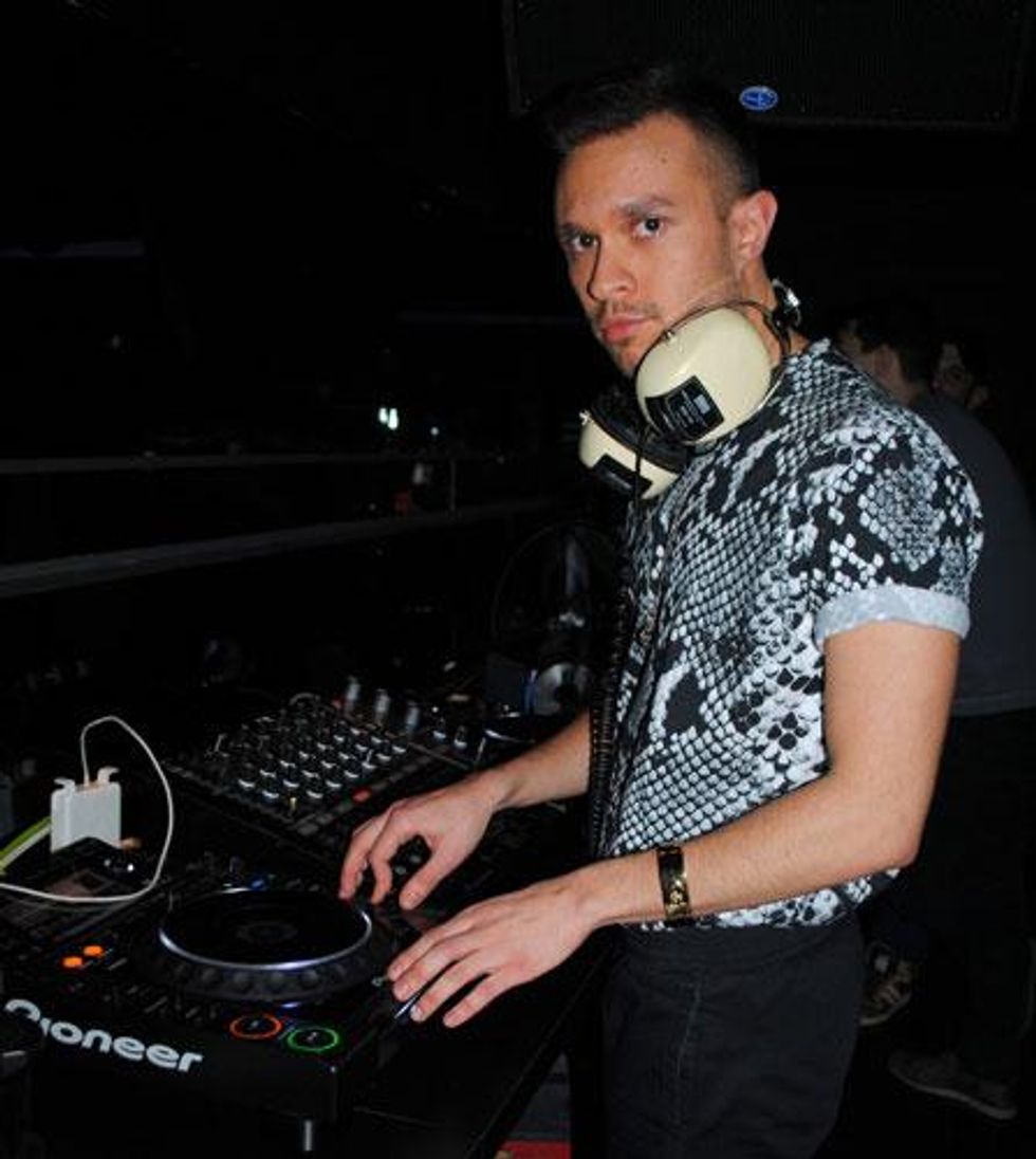 'Out' Celebrates Love (Issue)