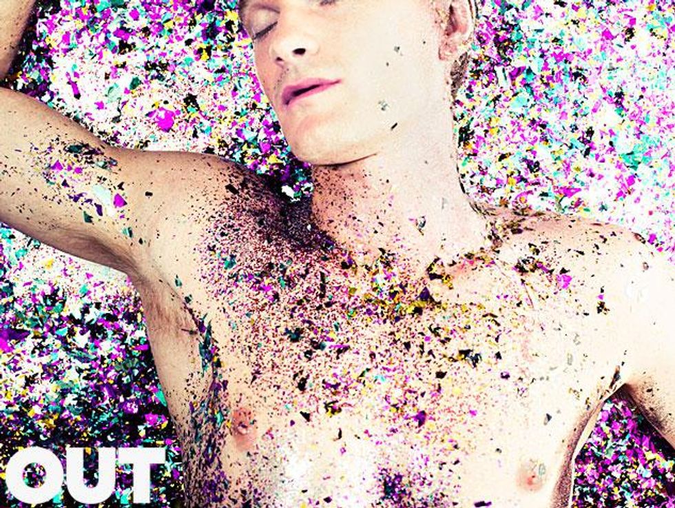 Out-mag-nph-59748finalx633