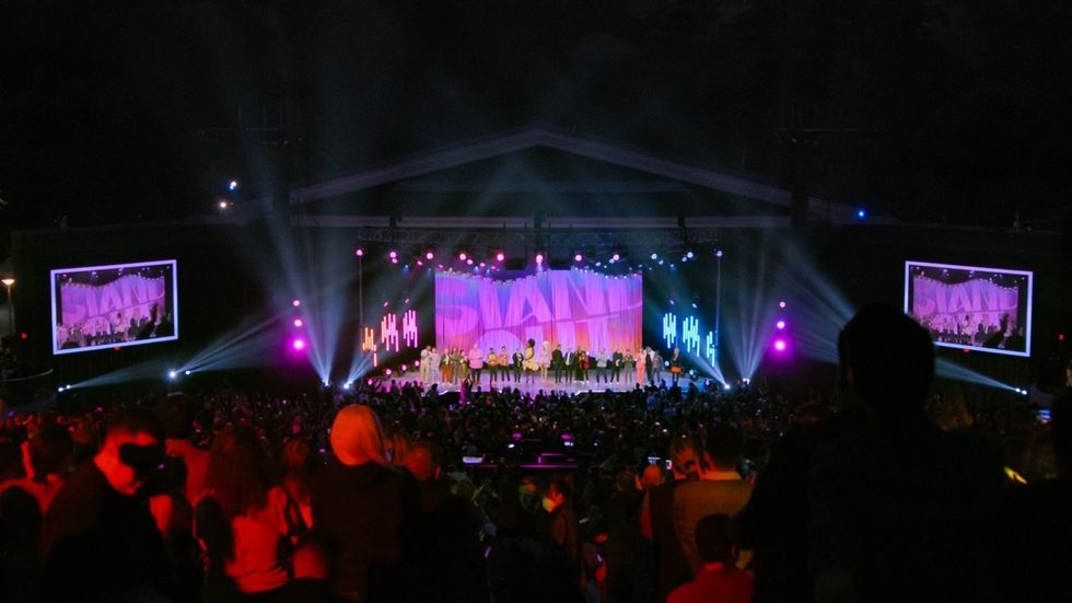 Outstanding: A Comedy Revolution