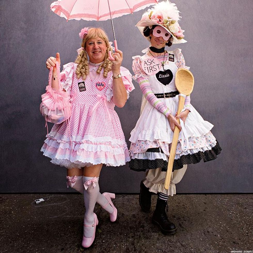 Page-67_tilda_ampersand-and_lizzie_fsf_2009