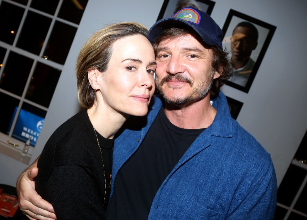 pedro pascal sarah paulson
