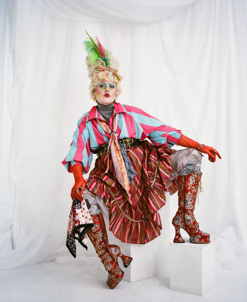 photo gallery artist series Jimi Urquiaga Creative Director Photo Stylist