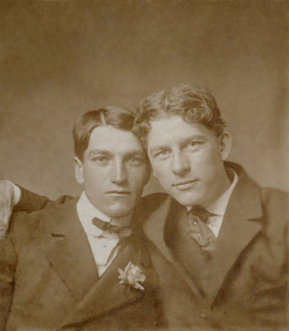 photo gallery book preview Loving II Photographic History of Men in Love from 1850s through 1950s
