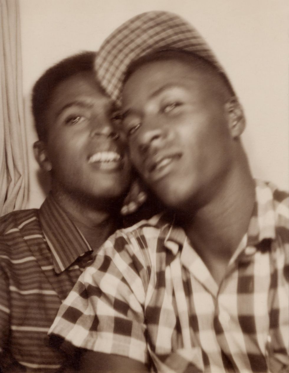 photo gallery book preview Loving II Photographic History of Men in Love from 1850s through 1950s