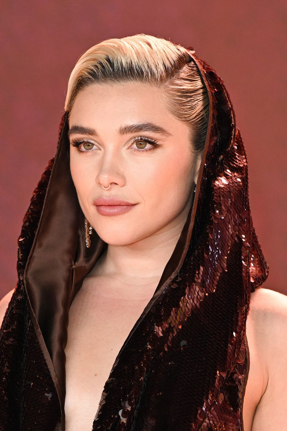 photo gallery Dune 2 movie premiers world tour cast fashion Florence Pugh
