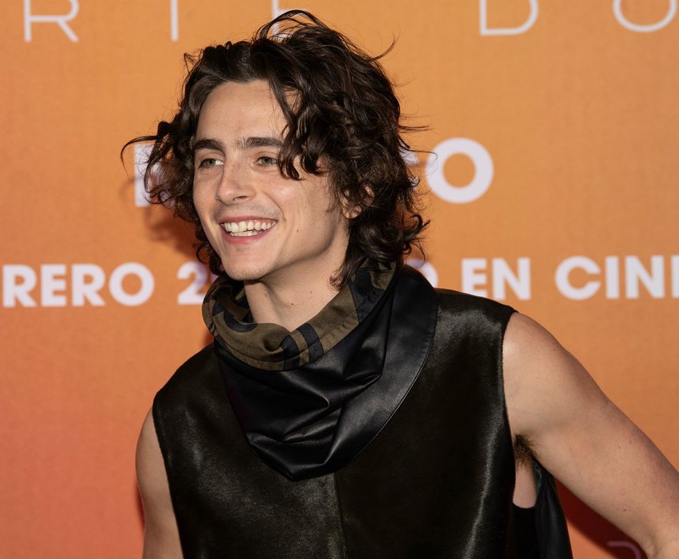 photo gallery Dune 2 movie premiers world tour cast fashion Timothee Chalamet