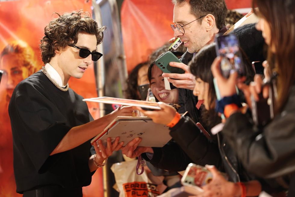 photo gallery Dune 2 movie premiers world tour cast fashion Timothee Chalamet
