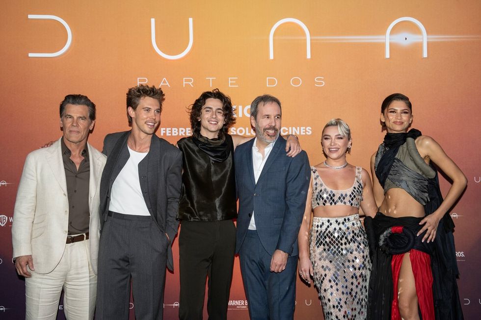 photo gallery Dune 2 movie premiers world tour cast fashion Zendaya Timothee Chalamet Florence Pugh Austin Butler