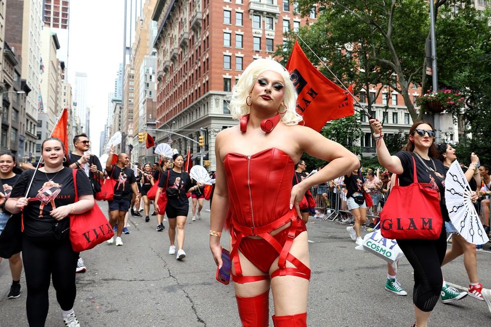 photo gallery NYC lgbtq pride 2024