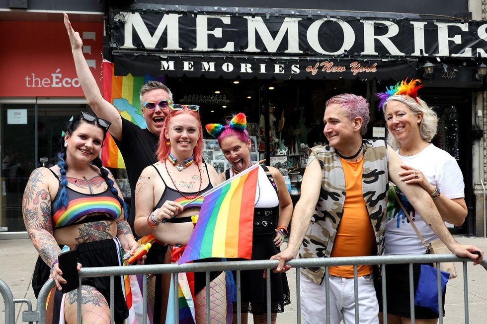 photo gallery NYC lgbtq pride 2024