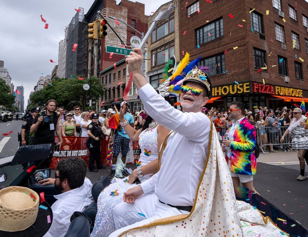photo gallery NYC lgbtq pride 2024
