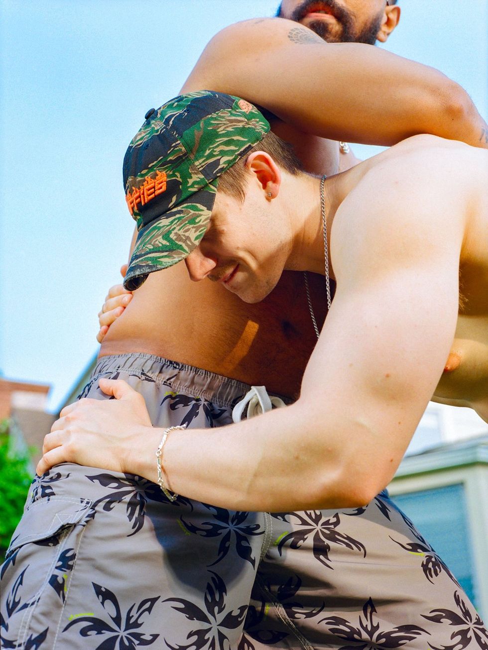 photo gallery Sniffies Wet Hot Summer clothing line 2025