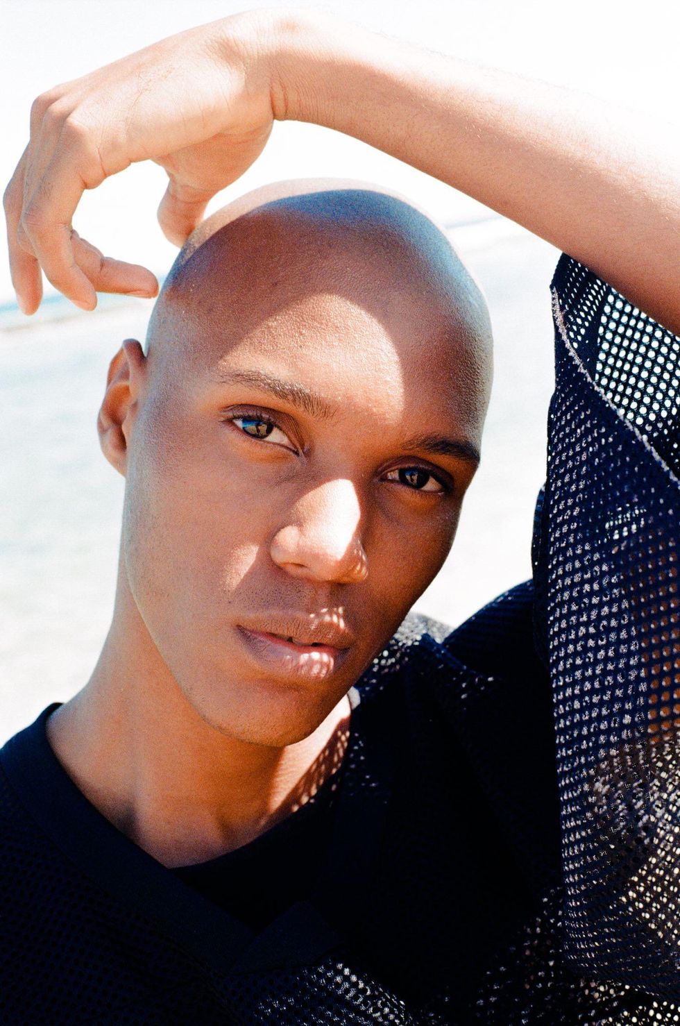 Photographer Stephanie Segarra Wades Into Puerto Rico's 'Low Tide'