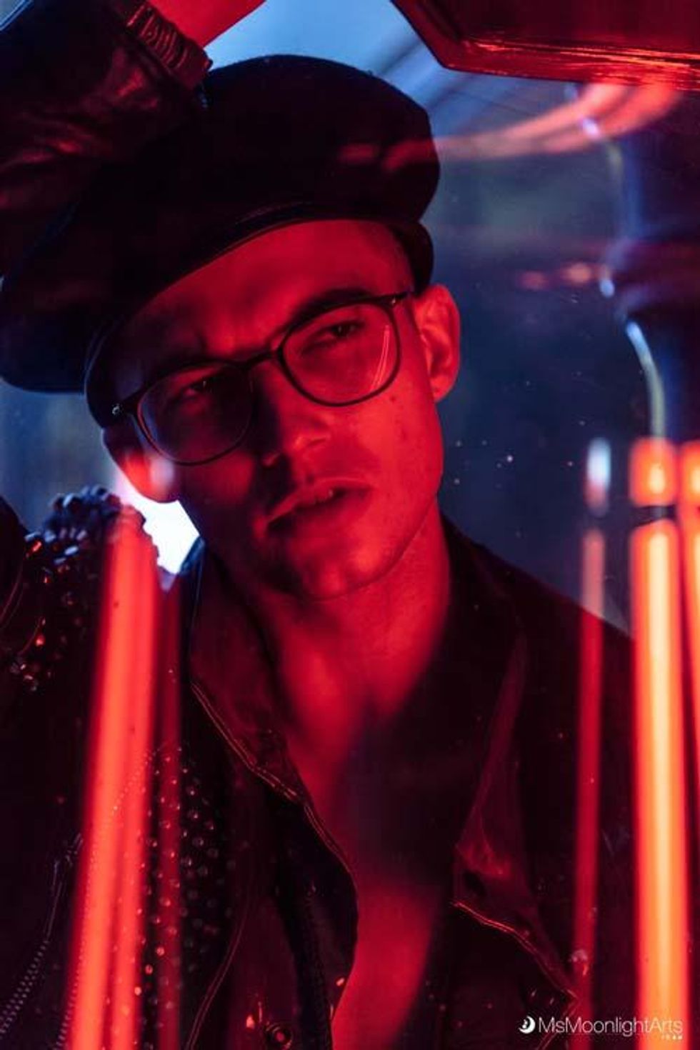 Photography by @msmoonlightarts Model @alexxcorps