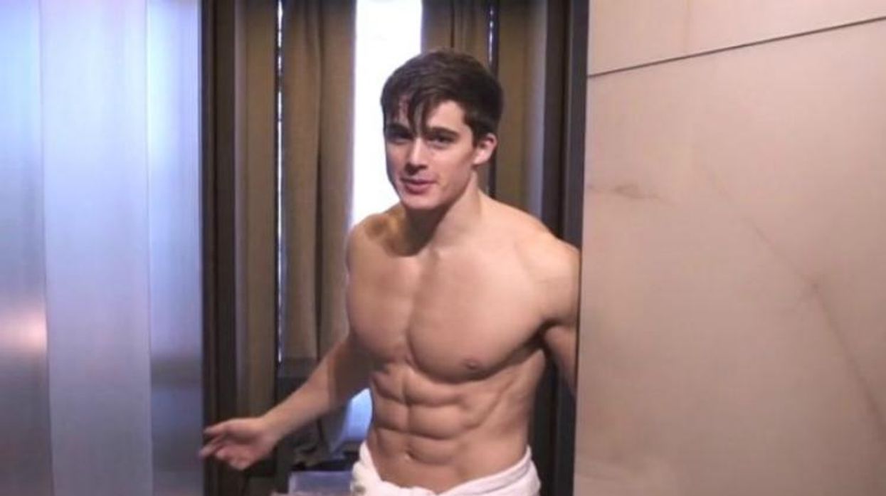 Pietro Boselli shower work out vogue