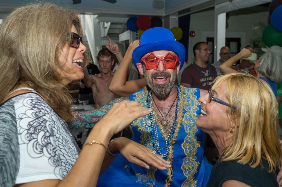 Pride_tea_dance_2018_and_stoli_check_presentations_nwm-6699