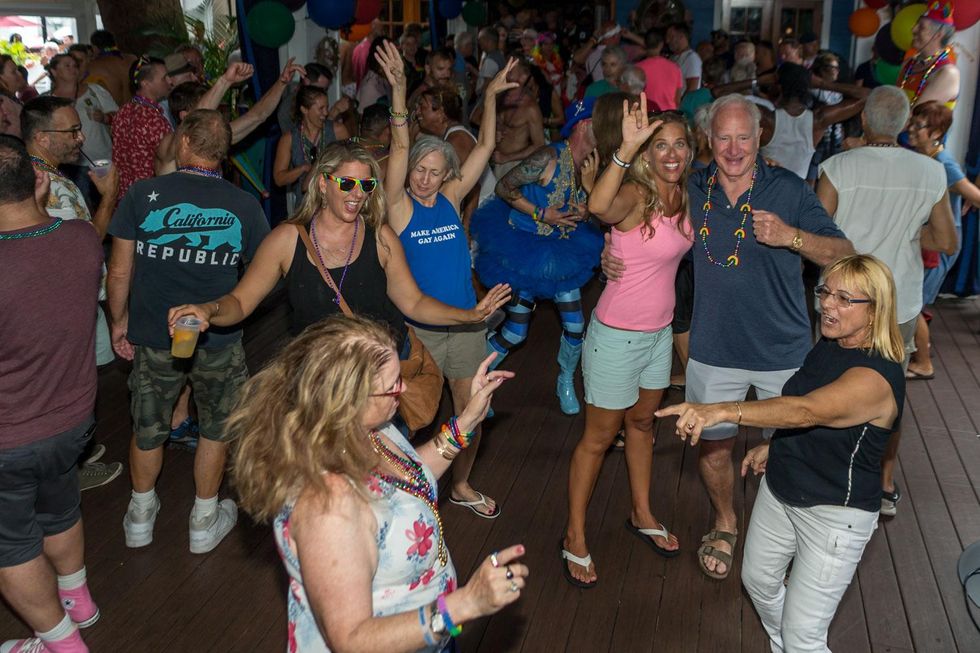 Pride_tea_dance_2018_and_stoli_check_presentations_nwm-6720