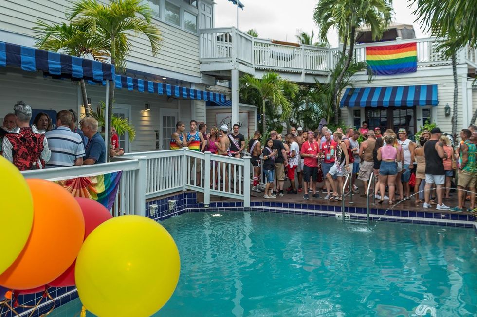 Pride_tea_dance_2018_and_stoli_check_presentations_nwm-6751