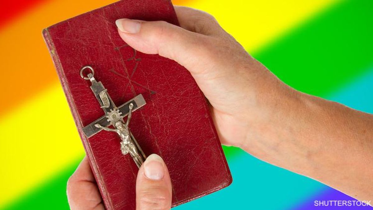 Priest Denies Service to Lesbian Churchgoer Because She’s Married