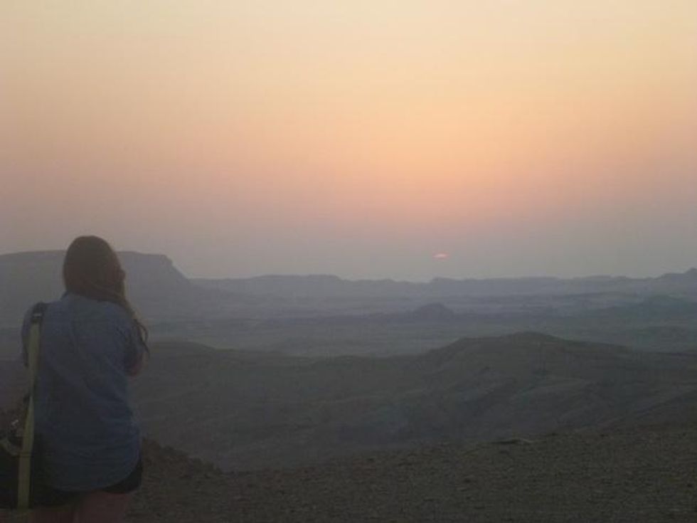 Ramon-crater-sunrise-israel-negev
