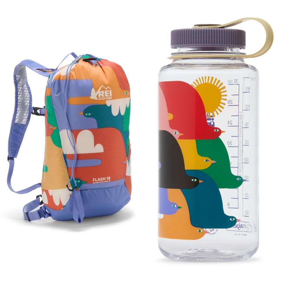 REI Flash pack and Nalgene water bottle