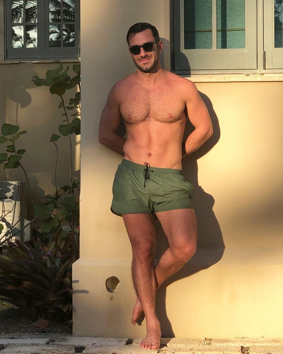 Ricky Martin foot fetish