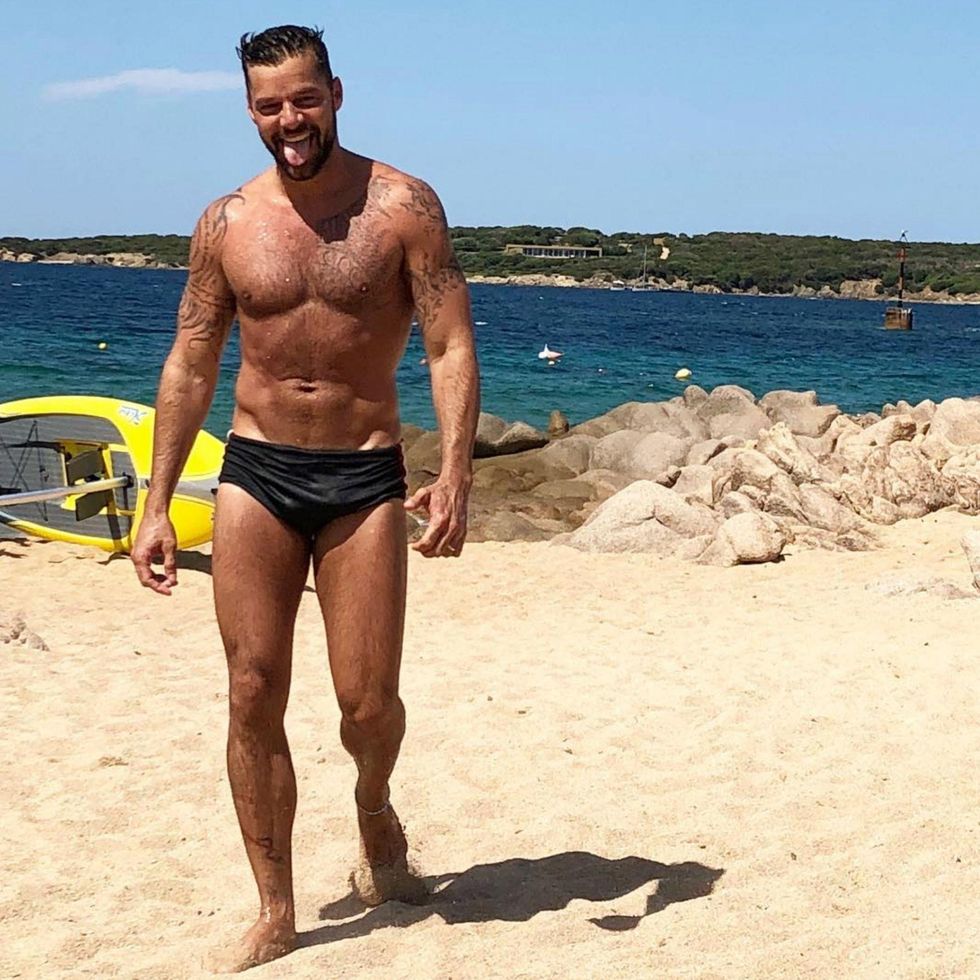 Ricky Martin Hot Shirtless Pics Spring Summer