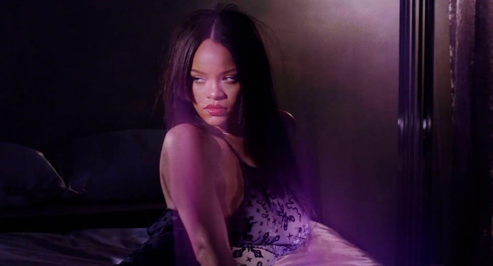 rihanna-1.jpg